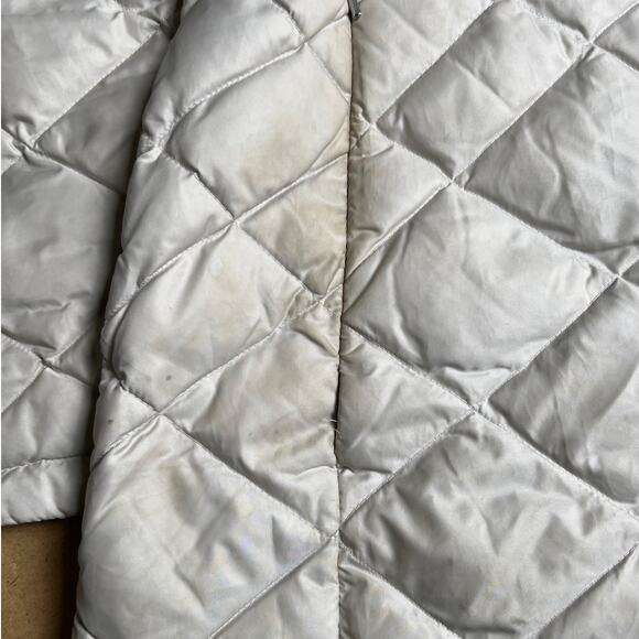 North Face Women's 550 Series Down Fill Puffer Jacket Medium - Picture 3 of 10